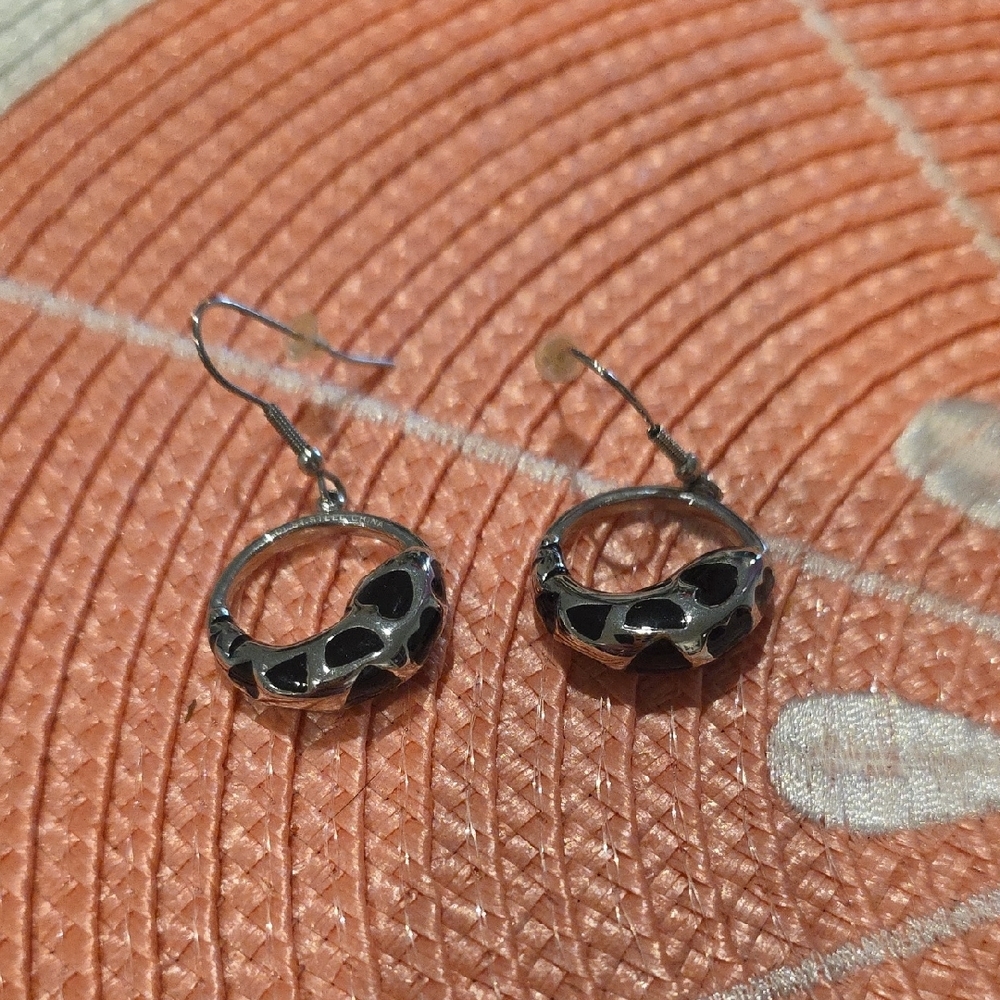 Elegant Silver and Black Hoop Earrings
